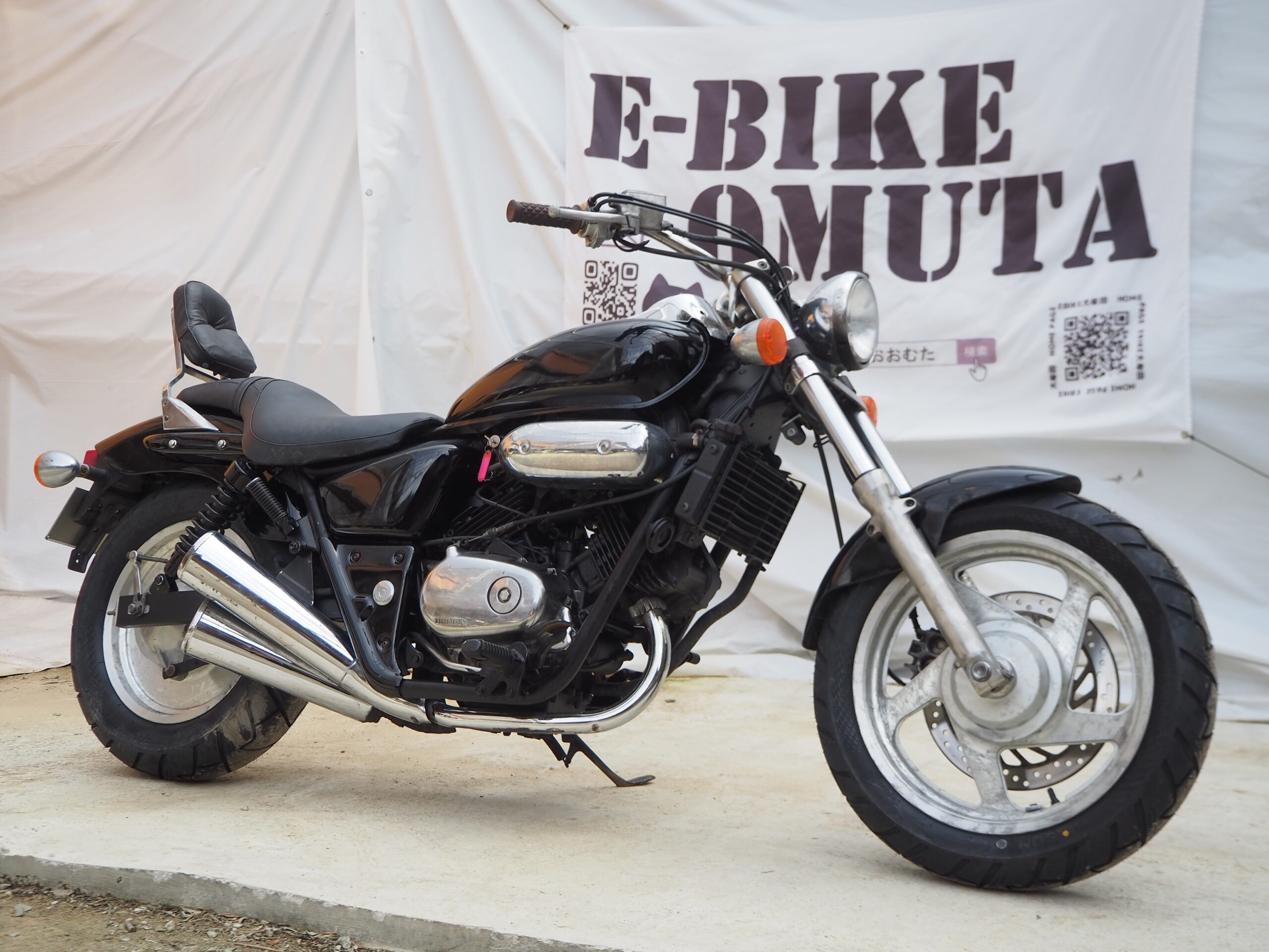 バイク　マグナ250 シーシーバー　純正 Vツインマグナ MC29 シーシーバー マグナ250 V-TWIN MAGNAバックレスト